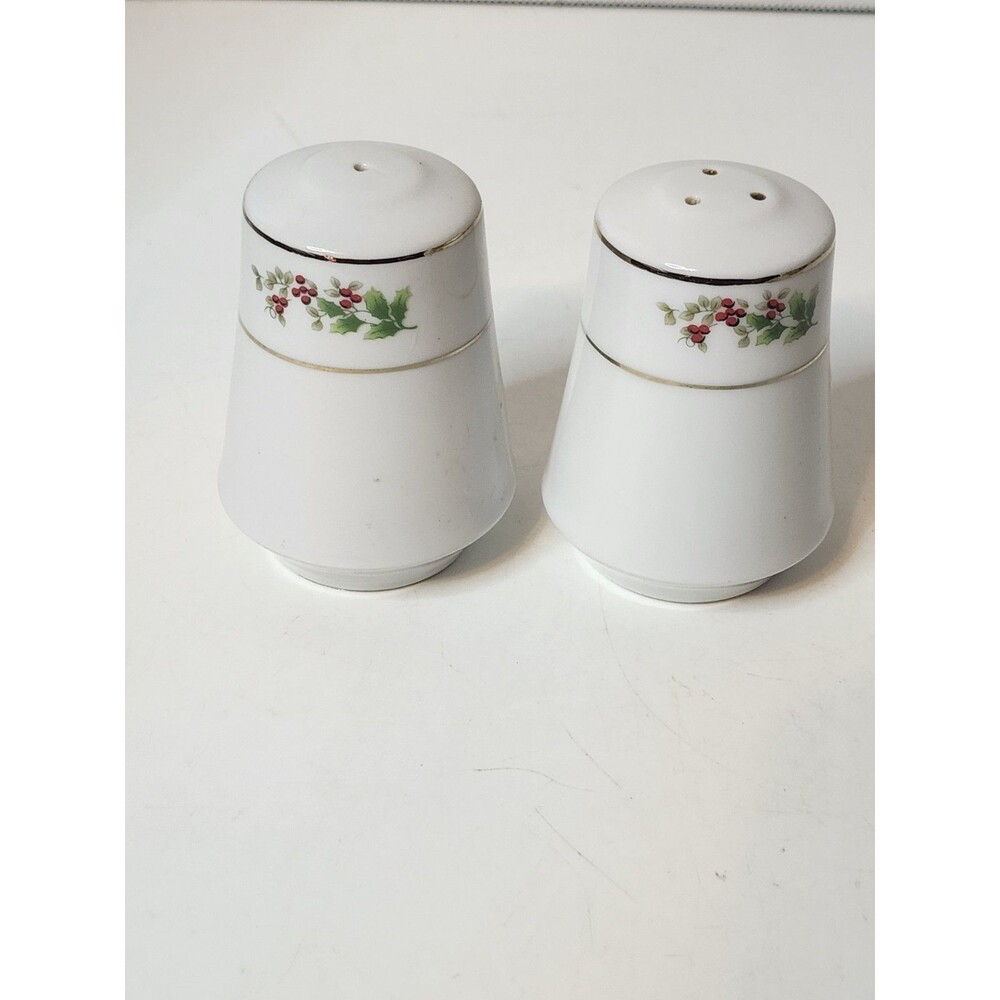 Salt & Pepper Shakers White Porcelain Gold Trim Holly Red Berries Christmas